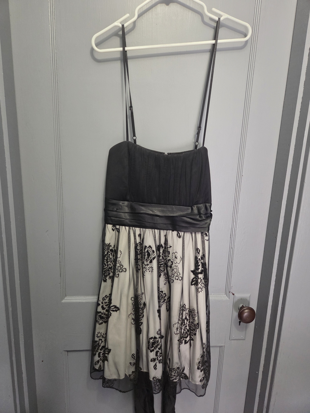 Trixxi Black & Cream Floral Dress Size 16 Fit & Flare Party Dress